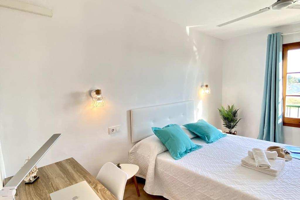 Apartament Sa Farola - Ac, Wifi , Pool, Beach Cala'N Blanes  Dış mekan fotoğraf